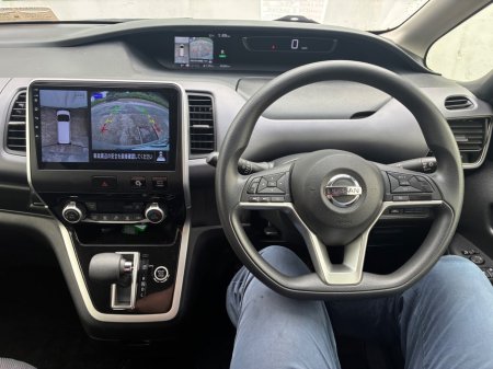 2017 Nissan Serena - photo 28