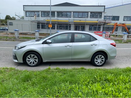 2018 Toyota Corolla - photo 12