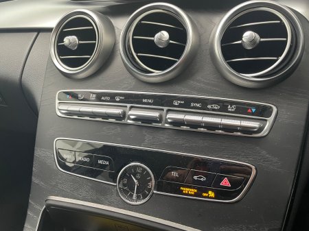2019 Mercedes-Benz 220 - photo 19