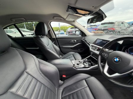 2020 BMW 3-Series - photo 12