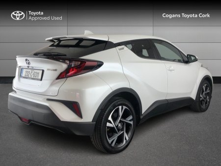 2023 Toyota C-HR - photo 2