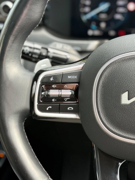 2023 Kia Sorento - photo 22
