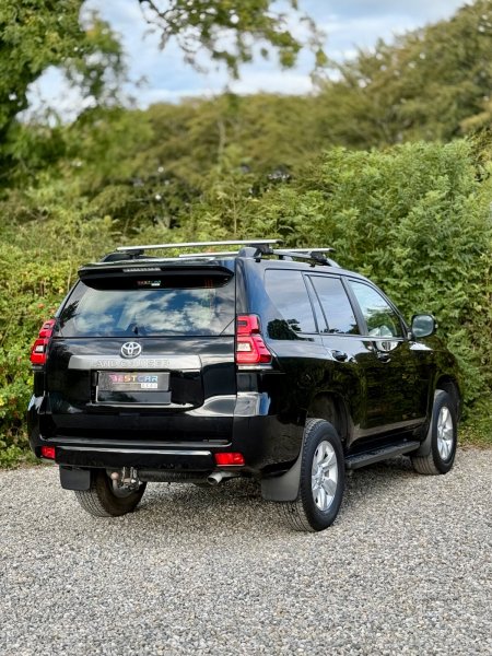 2022 Toyota Land Cruiser - photo 15