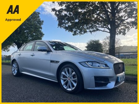 2016 Jaguar XF - photo 2