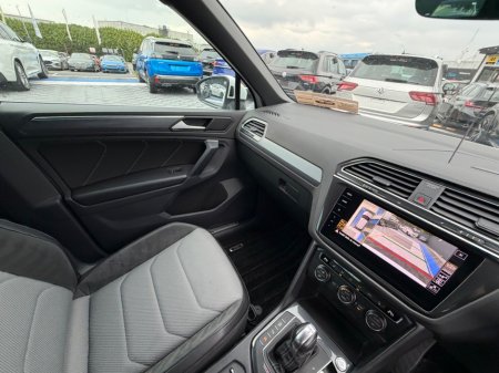 2018 Volkswagen Tiguan - photo 29