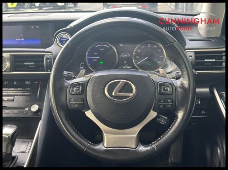 2018 Lexus IS - photo 13