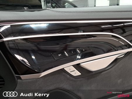 2023 Audi A8 - photo 25