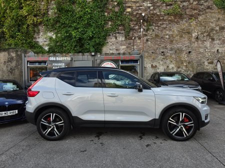 2020 Volvo XC40 - photo 3