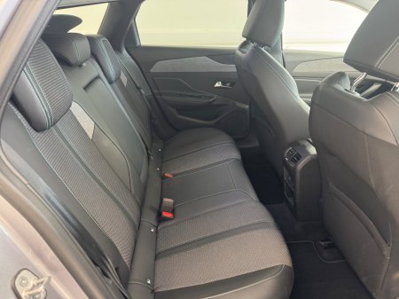 2024 Peugeot 308 - photo 10