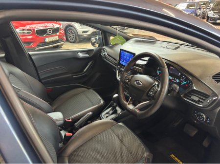 2021 Ford Fiesta - photo 9