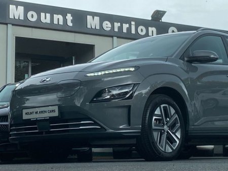 2023 Hyundai KONA - photo 2