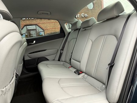2020 Kia Optima - photo 16