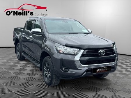 2025 Toyota Hilux - photo 3
