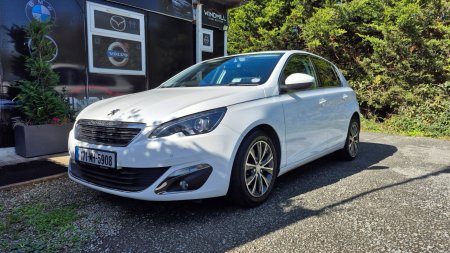 2017 Peugeot 308 - photo 4