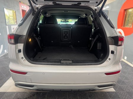 2022 Mitsubishi Outlander - photo 7