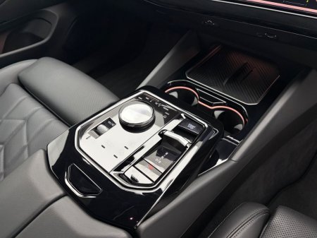 2024 BMW i5 - photo 28