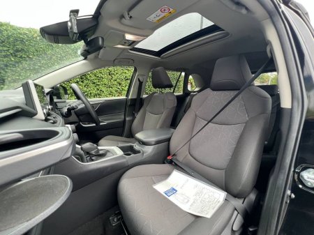 2022 Toyota RAV4 - photo 2