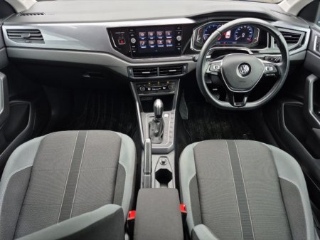 2021 Volkswagen Polo - photo 2
