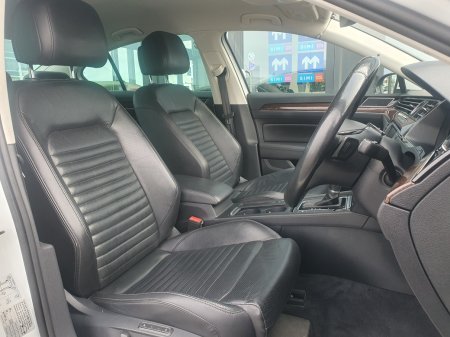 2017 Volkswagen Passat - photo 9