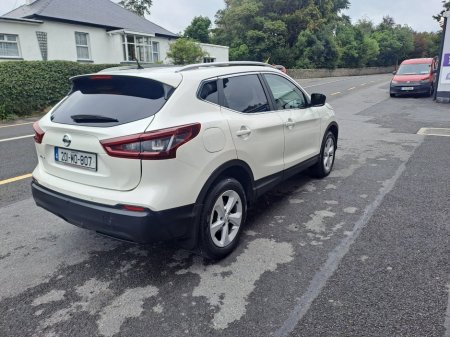 2020 Nissan Qashqai - photo 2