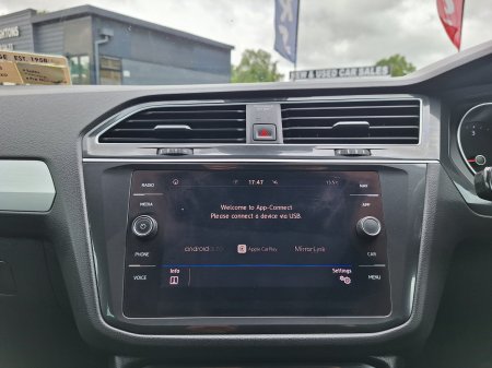 2019 Volkswagen Tiguan - photo 25