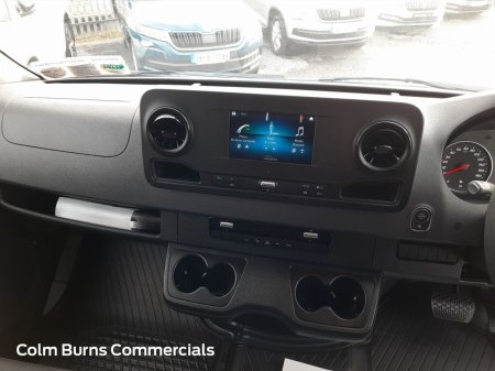 2024 Mercedes-Benz Sprinter - photo 2