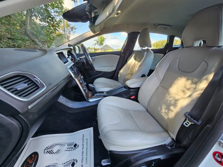 2016 Volvo V40 - photo 25