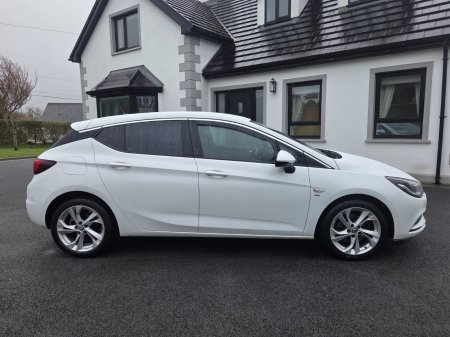 2019 Vauxhall Astra - photo 7