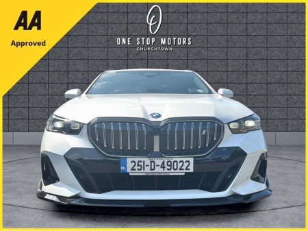2025 BMW i5 - photo 13