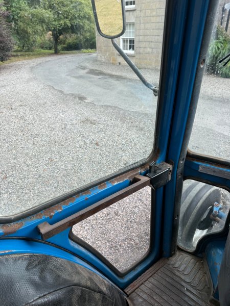 1990 Ford 7610 - photo 16