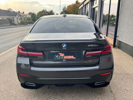 2021 BMW 5-Series - photo 6