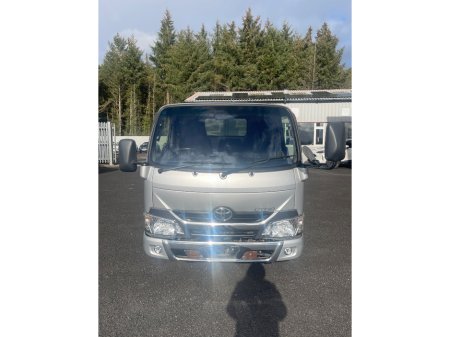 2019 Toyota Dyna - photo 2