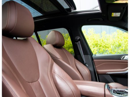 2020 BMW X5 - photo 25
