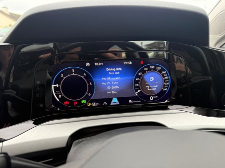 2023 Volkswagen Golf - photo 17