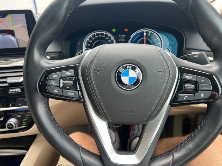 2017 BMW 5-Series - photo 20