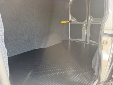 2022 Ford Transit Custom - photo 20