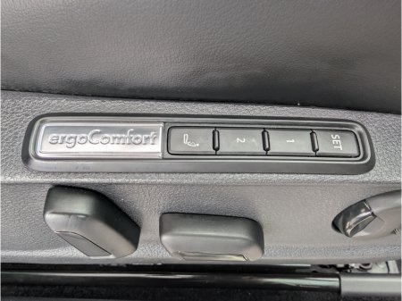 2023 Volkswagen Passat - photo 16