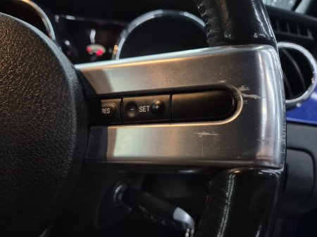 2005 Ford Mustang - photo 12
