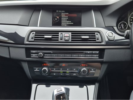 2016 BMW 5-Series - photo 17