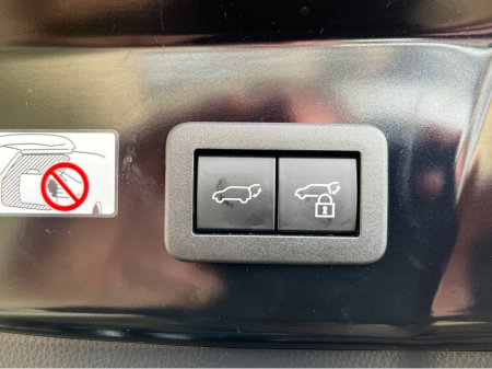 2024 Toyota Prius - photo 9