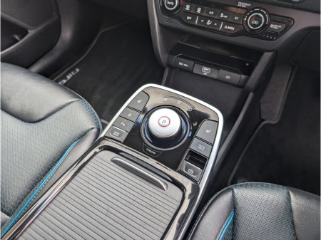 2022 Kia Niro - photo 16