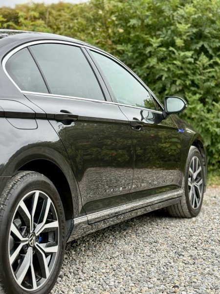 2021 Volkswagen Passat - photo 14