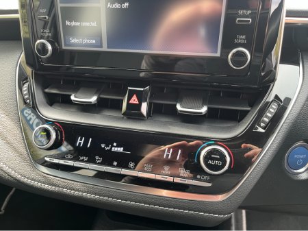 2022 Toyota Corolla - photo 17