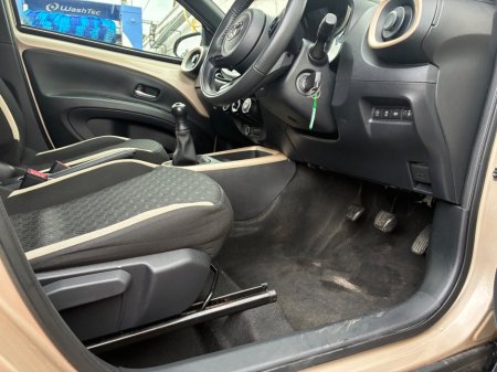 2023 Toyota Aygo X - photo 10