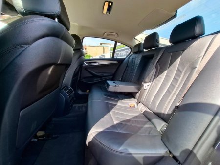 2020 BMW 5-Series - photo 11