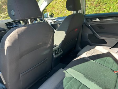 2019 Volkswagen Golf - photo 22