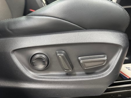 2023 Toyota Corolla Cross - photo 23