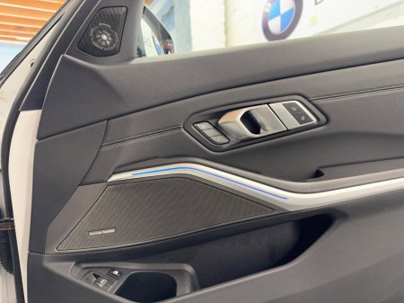 2020 BMW 3-Series - photo 15