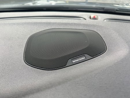 2019 Volvo V40 - photo 14