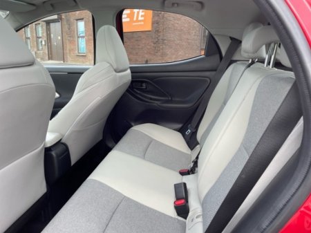 2023 Toyota Yaris - photo 8